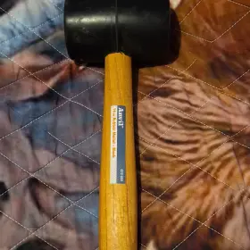 570989 ANVIL Rubber Mallet Wood Handle Head Grip