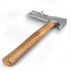 CC-20 COMA Magnetic Roofing Hammer Multifunctional Magnet
