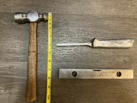 935471 CRAFTSMAN Ball Hammer Level Ar Saw