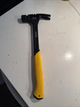 744110130775 DEWALT Steel Framing Hammer