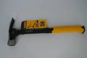 DWHT51453 DEWALT Steel Framing Hammer
