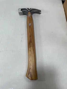 DB17 DOUGLAS HAMMER Magnetic Nail Set
