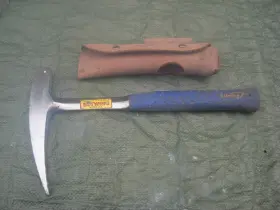ES-22P EASTWING Geology Hammer Pointed Tip Shock Reduction