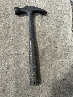 E3-16 ESTWING Straight Claw Framing Hammer Steel Handle Grip