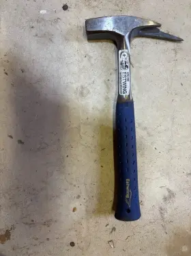 E3-239MM ESTWING Roofers Slate Hammer