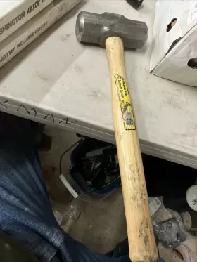 TV-104474 ESTWING Head Stake Sledge Hammer Hickory Handle