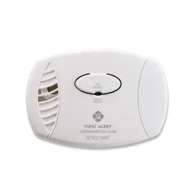 FATCO605 FIRST ALERT Safety Carbon Monoxide Detector Plug