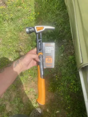 750230-1001 FISKARS Isocore General Hammer Anti Shock