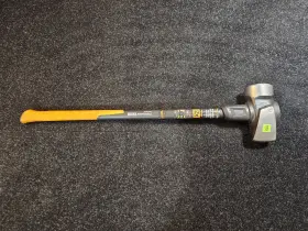 750640-1001 FISKARS Pro Isocore Sledge Hammer Steel Handle