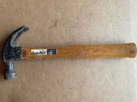 SP20F GREAT NECK Claw Hammer Wth Wood Handle