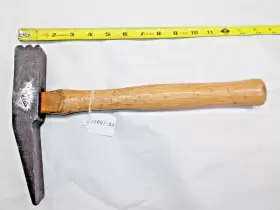 44OZ HAMMER Vulcan Bricklayers Stone Masons Brushing