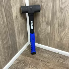 0420259 KOBALT Steel Head Fiberglass Sledge Hammer Tool