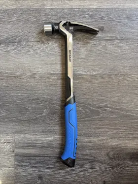 3728230 KOBALT Framing Hammer Fiberglass Handle