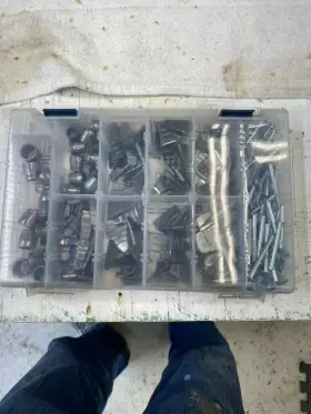 025545000117 LINK Handle Hammer Shovel Steel Wedge Rivet Kit #2