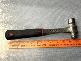 BH08AV MAC TOOLS Antivibe Grip Ball Peen Hammer