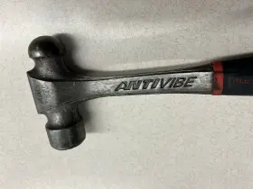 BH24AV MAC TOOLS Antivibe Grip Ball Peen Hammer #2