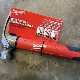 045242736881 MILWAUKEE Poly Fiber Hammer Pry Bar #2