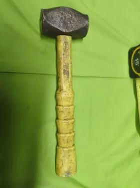 738501305255 NUPLA Classic Sparking Sledge Hammer