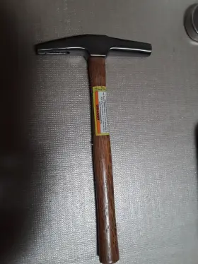 67715 PITTSBURGH Tack Hammer Magnetized Head Nailsetter #2