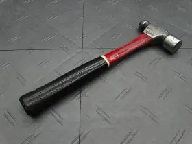 FAM20 PLUMB Ball Peen Hammer Fiberglass Handle