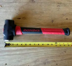 3111000 RAZOR-BACK Sledge Hammer Fiberglass Handle