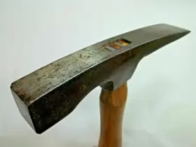431A STANLEY Masonry Stone Brick Mason Hammer Chipper Hickory #3