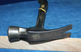 51-947 STANLEY Fatmax Antivibe Checked Framing Claw Hammer #3