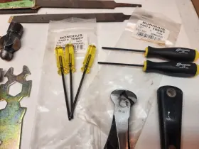 MY100 STANLEY Sharptooth Saw Sandvik Files Hammer Square #3