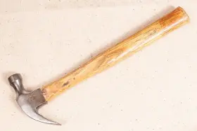 91988 TASK FORCE Claw Hammer Hickory Handle #2