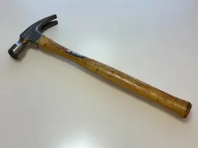S28RSL TRUE TEMPER Nos Claw Hammer Milled Wood Handle