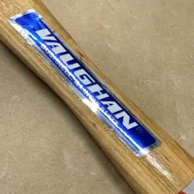 051218105001 VAUGHAN Hammer Hickory Handle #3