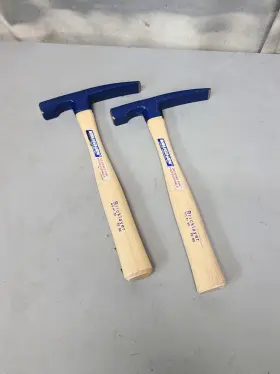 BL10 VAUGHAN Nos Stone Mason Brick Masonry Hammer