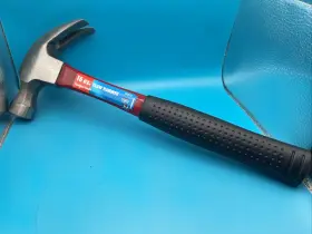 24379 VPT Fiberglass Claw Hammer
